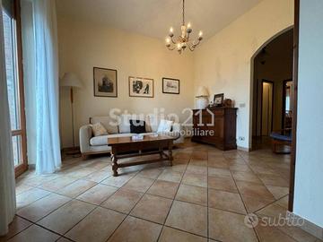 Appartamento di 95 m² con 4 locali e box auto a Ga