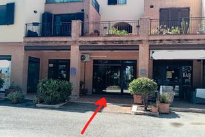 Locale commerciale 95 mq