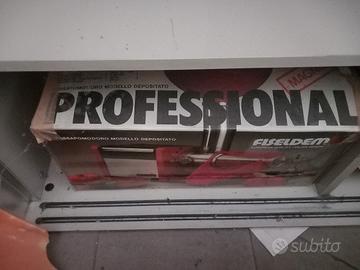 macchina per la  passata di ponmodoro