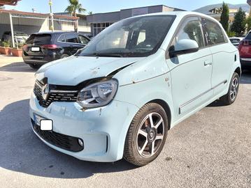 Renault Twingo 900 Benzina EDC 2020 SINISTRATA