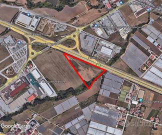 Terreno commerciale fronte autostrada a Montecorvi