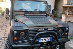 Defender 90st tdi ex esercito italiano
