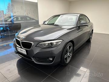 BMW 220 i Coupé Advantage aut.