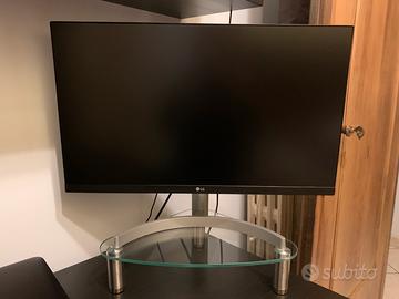 Monitor 24” LG come nuovo (supporto a parte)
