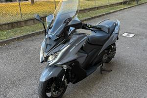 Kymco AK550