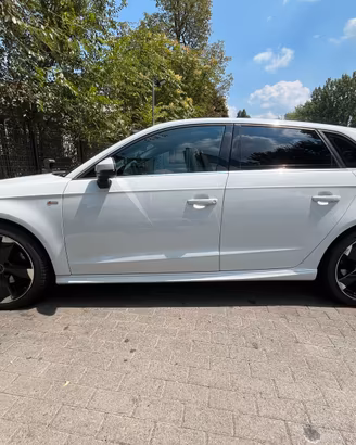 AUDI A3 SPORTBACK S LINE 1.6 tdi 110cv S-tronic