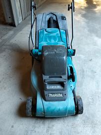 Tosaerba Makita 36V