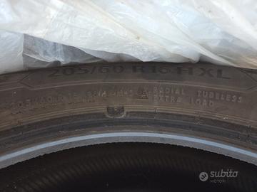 3 gomme auto nuovissime