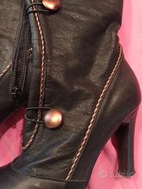 Stivali in pelle N.36