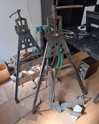 Svuota garage - attrezzi da lavoro idraulico