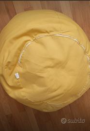 Pouf artigianale  color giallo 