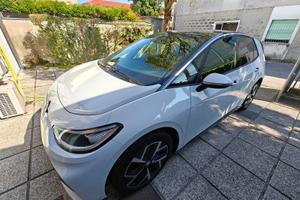 ID.3 58kWh  204CV AUTOCARRO 4 POSTI