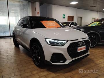 AUDI A1 citycarver 30 TFSI S tronic Identity Con
