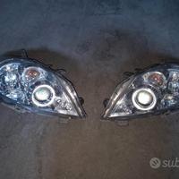 Fari - Fanali Anteriori Per Toyota Auris 2011