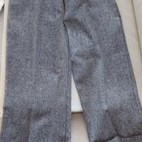 Pantalone grigio marchio ESISTO