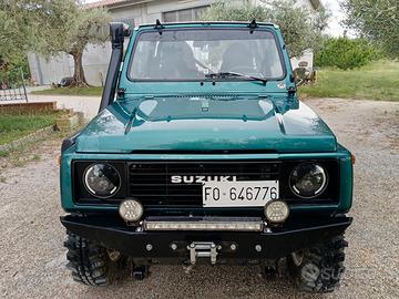 Suzuki sj 413