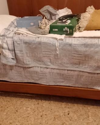 letti, comodini e armadio per camera doppia
