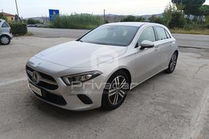 MERCEDES A 180 d Automatic Business
