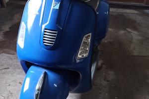 Vespa 125 GTS 2012