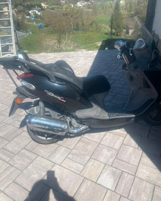 Kymco Grand Dink 250cc