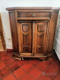 Mobili arte povera stock