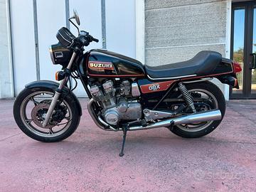 Suzuki gs 750