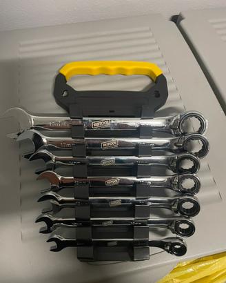 Chiave e attrezzi da lavoro