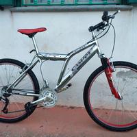 Bicicletta 26" adulto cambio Shimano 