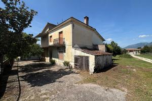 CASA INDIPENDENTE A CASSINO