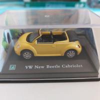 Maggiolino Volkswagen Beetle Cabrio 1/72 Cararama.