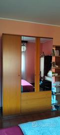 armadio a specchi