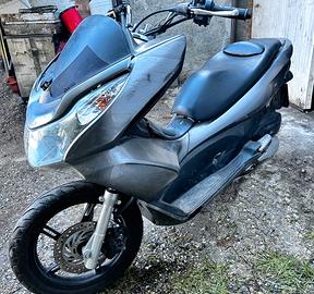 moto Honda PCX 125