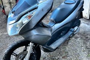 moto Honda PCX 125