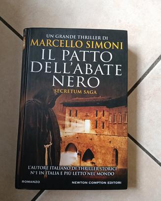 libro "Il patto dell'abate nero"