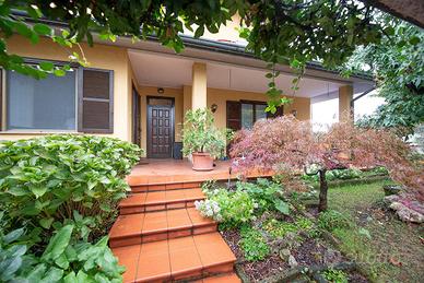 PORZIONE DI BIFAMILIARE A LAINATE