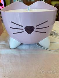 Dispenser fontana per gatti