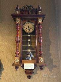 Orologio a pendolo da parete in legno