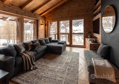 Blackberry Luxury Apartment