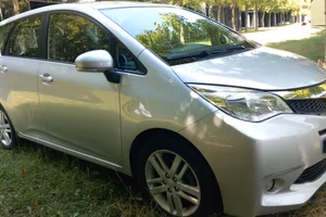 SUBARU TREZIA/VERSO S