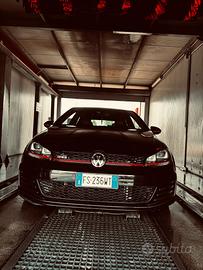 Volkswagen Golf 7 GTI