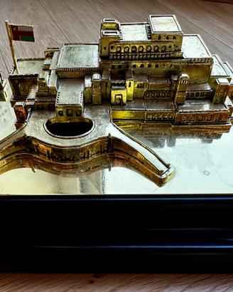 Miniatura del Palazzo Al Alam - Oman in metallo