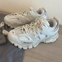 balenciaga track