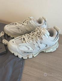 balenciaga track