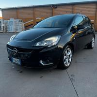 Opel Corsa 12 benzina con GPL euro 6