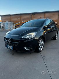 Opel Corsa 12 benzina con GPL euro 6