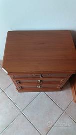 Cassettiera più comodino