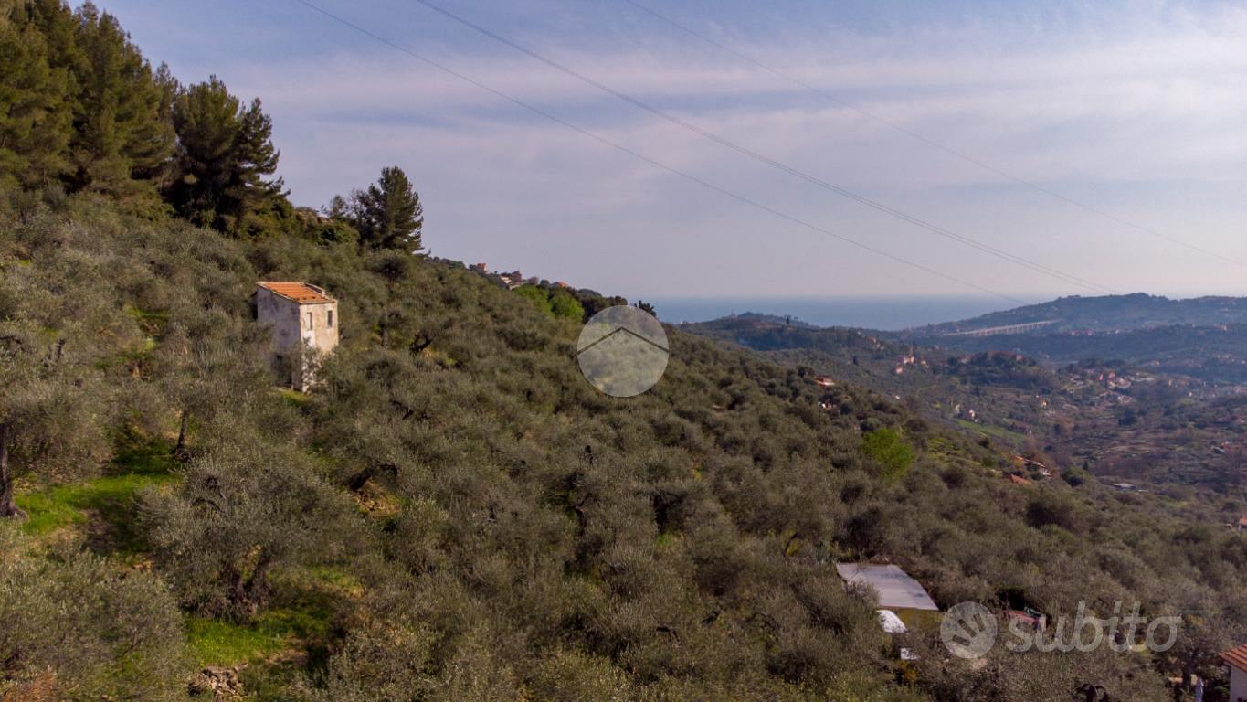 RUSTICO A IMPERIA - More