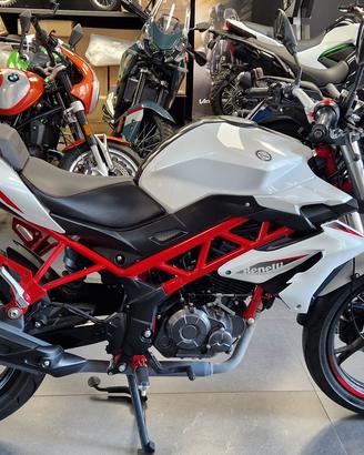 Benelli BN 125 