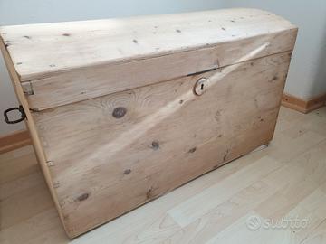 Baule in abete massello di in. '900 fatto a mano