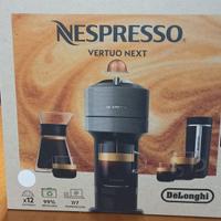 Macchina caffè nespresso delonghi